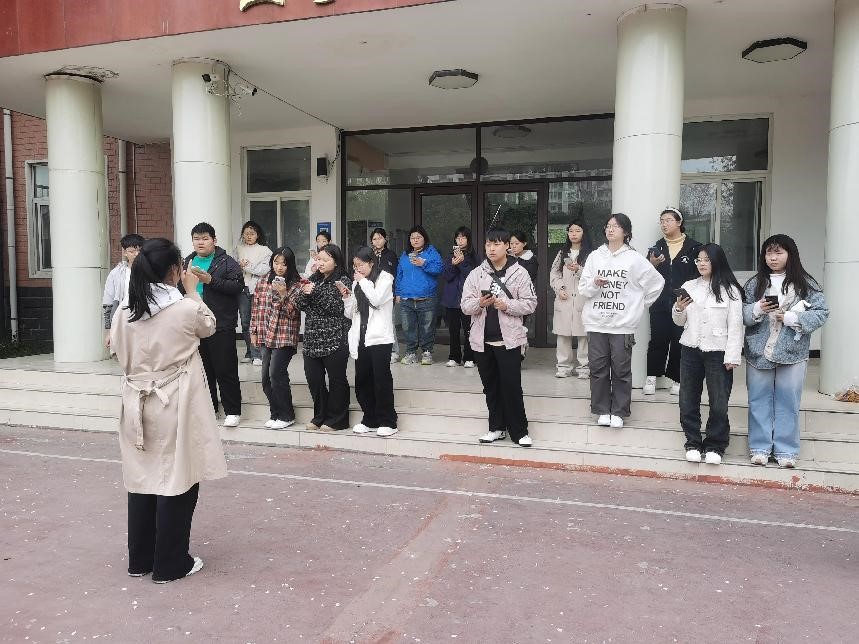 墨香文学社团活动照片